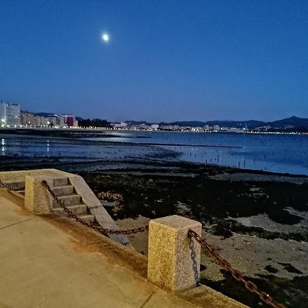 La Casona VIVIENDA USO TURÍSTICO RECIÉN REFORMADA EN EL CENTRO DE VILAGARCÍA. Vilagarcía de Arousa Extérieur photo